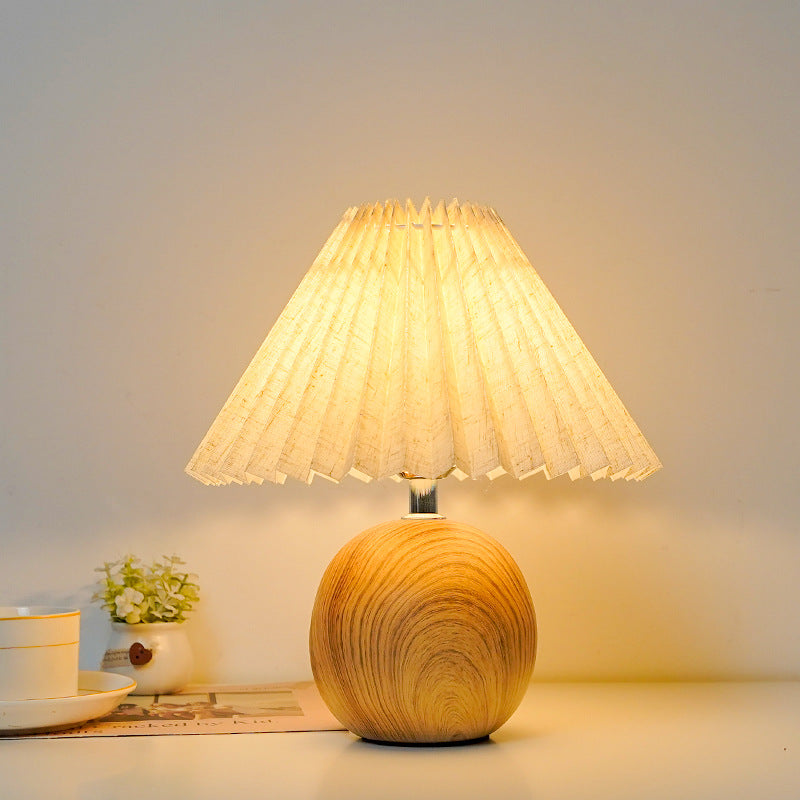 Nordic Amber Lamp
